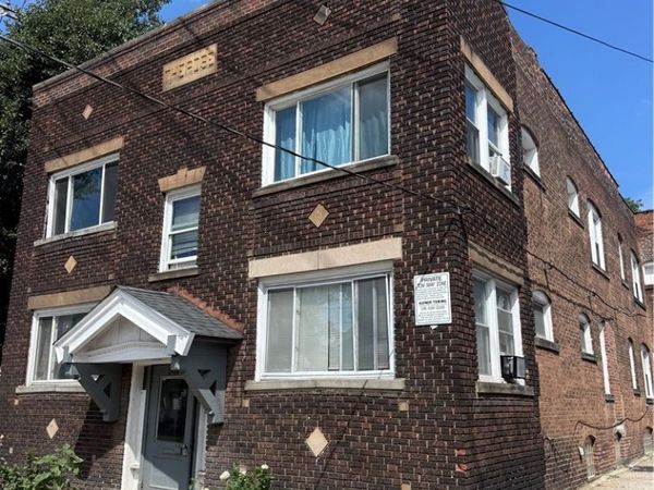 8208 Denison Avenue, Unit 4, Cleveland, OH 44102