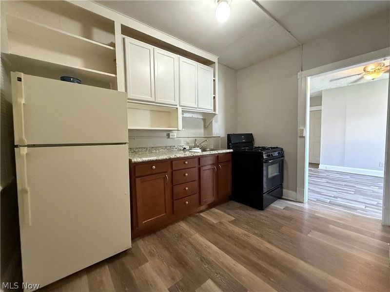 8208 Denison Avenue, Unit 4, Cleveland, OH 44102 Photo 4