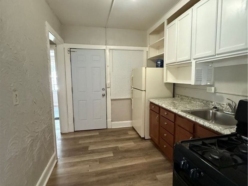 8208 Denison Avenue, Unit 4, Cleveland, OH 44102 Photo 5
