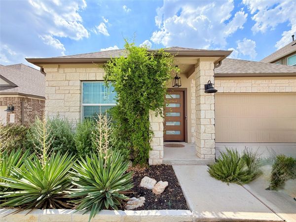 928 Legends LN , Georgetown, TX 78628