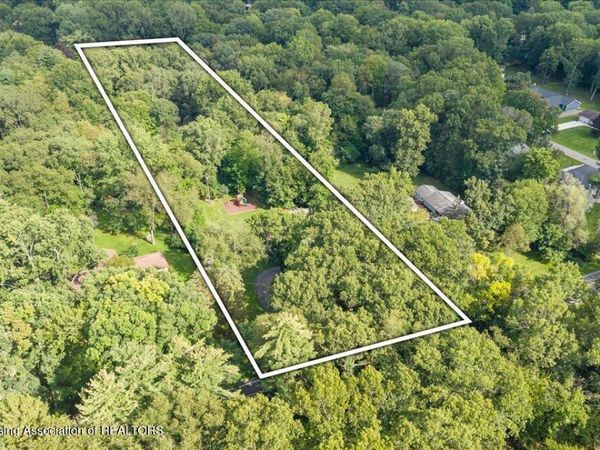 4790 Meridian Road, Williamston, MI 48895