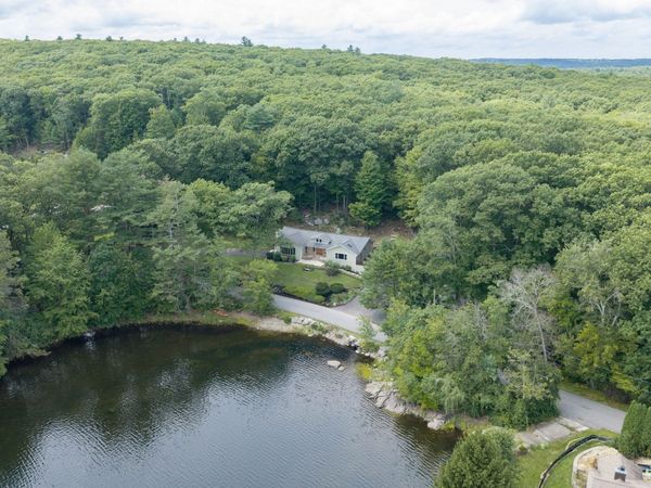 48 Davis Rd, Millbury, MA 01527