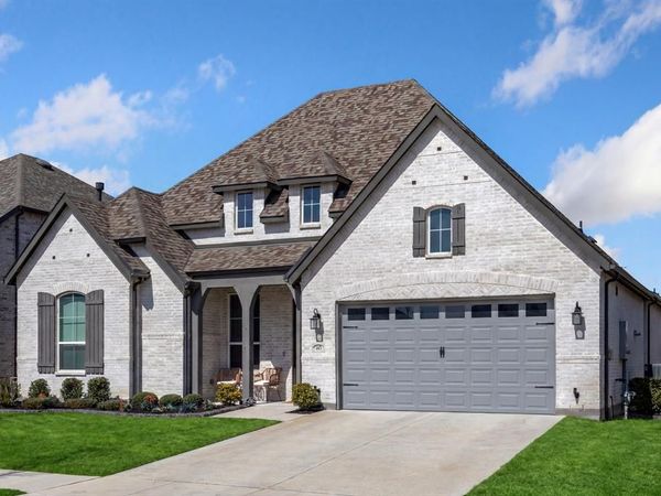 445 Lost Creek Trail, Waxahachie, TX 75165