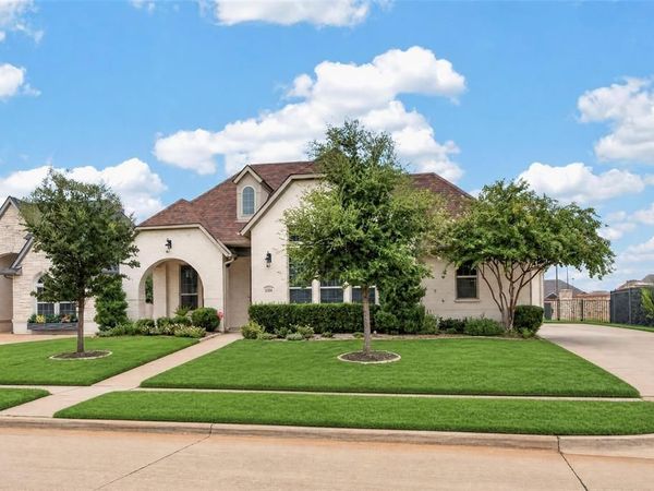 1320 Amsterdam Court, Granbury, TX 76048