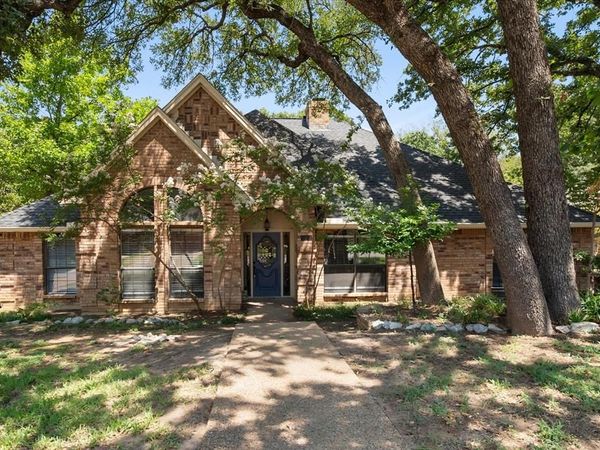 3803 Marine Court, Arlington, TX 76016