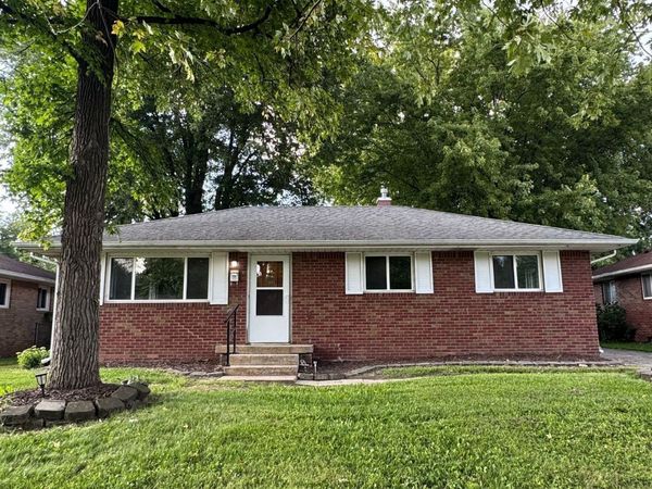 2462 Mann Drive, Beech Grove, IN 46107