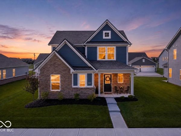 15411 Alperton Road , Fishers, IN 46037