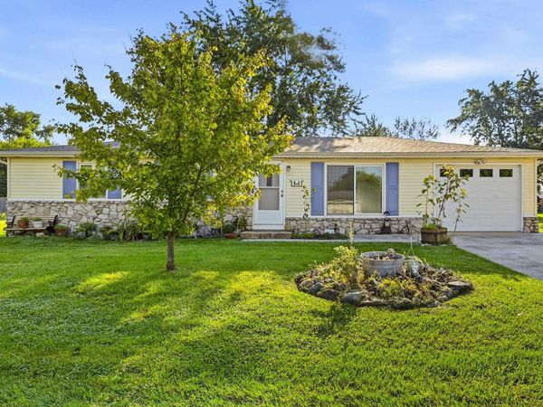 451 S Illinois Street, Parker City, IN 47368