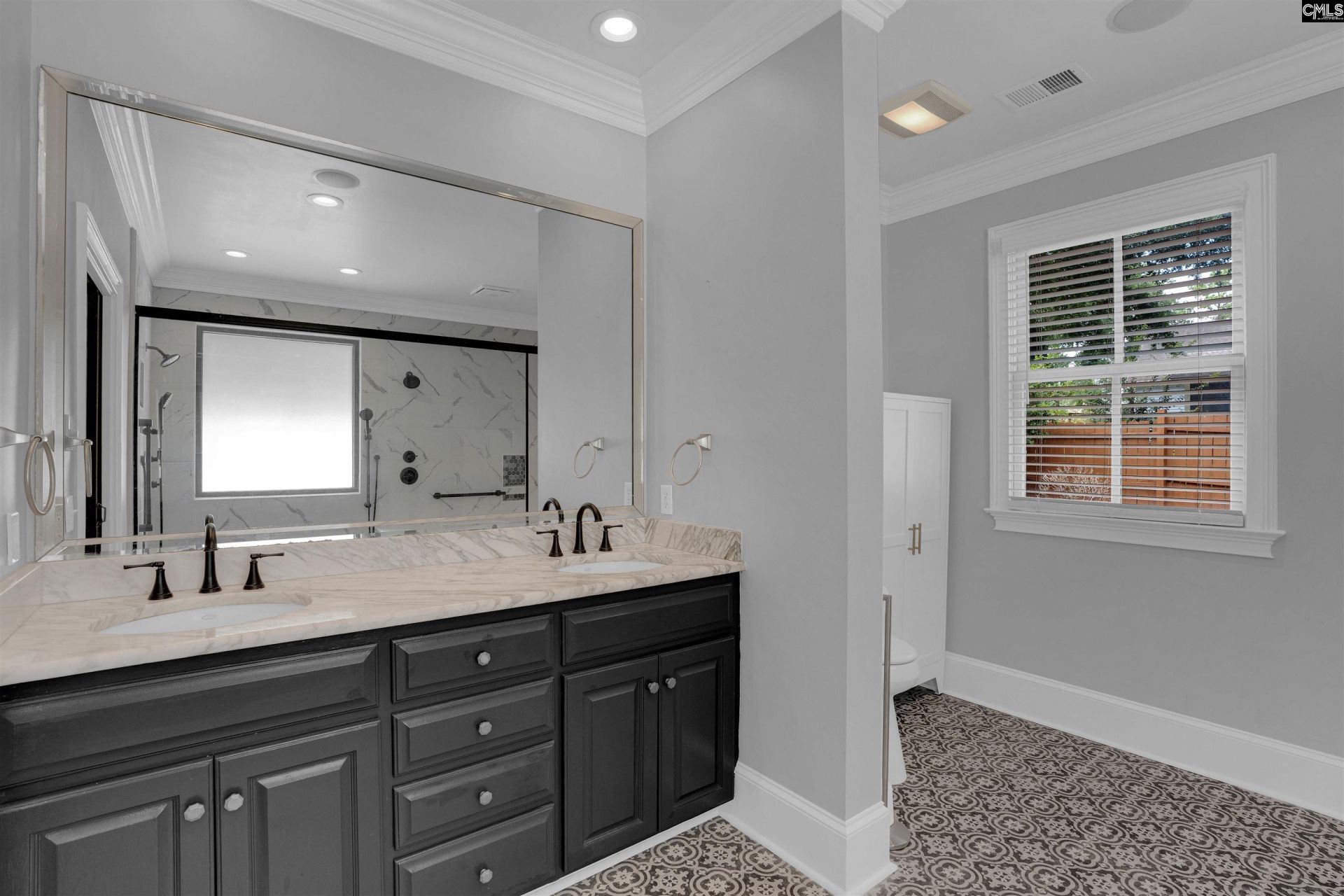 4501 Crape Myrtle Lane  Photo 19