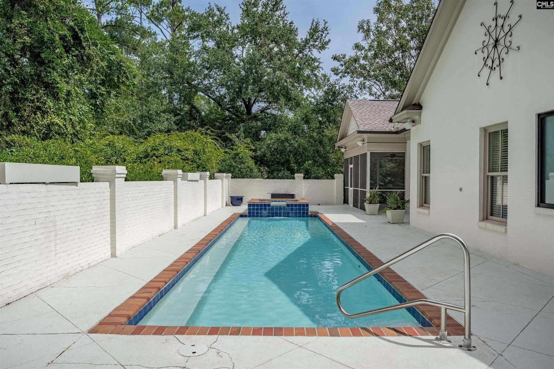 4501 Crape Myrtle Lane  Photo 32