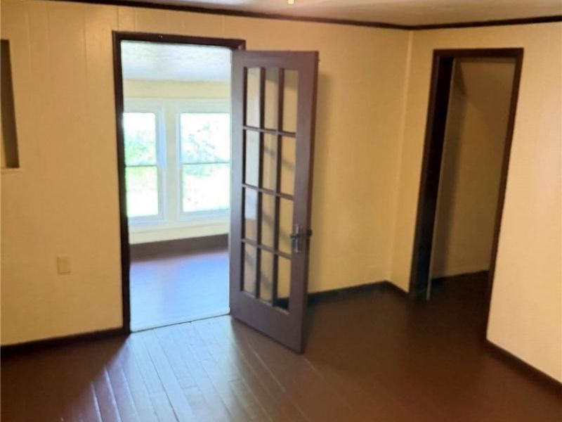 140 4th Street NE, New Philadelphia, OH 44663 Photo 4