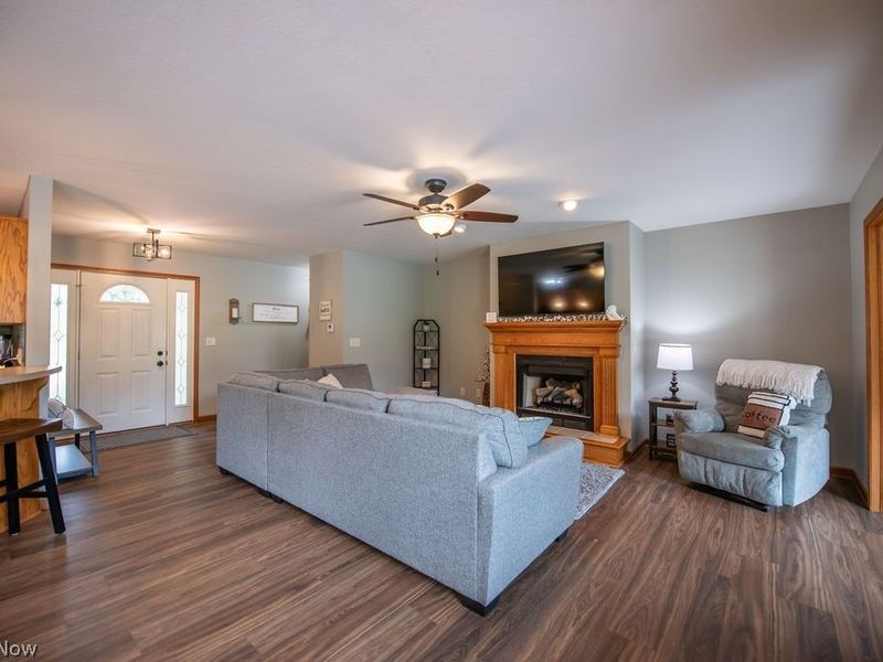 1751 Sandlewood Drive SE, New Philadelphia, OH 44663 Photo 12