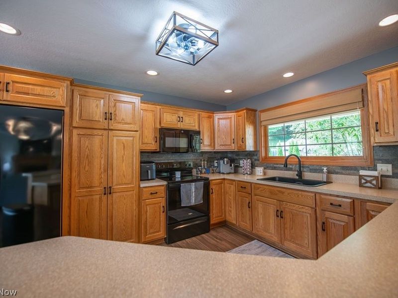 1751 Sandlewood Drive SE, New Philadelphia, OH 44663 Photo 29