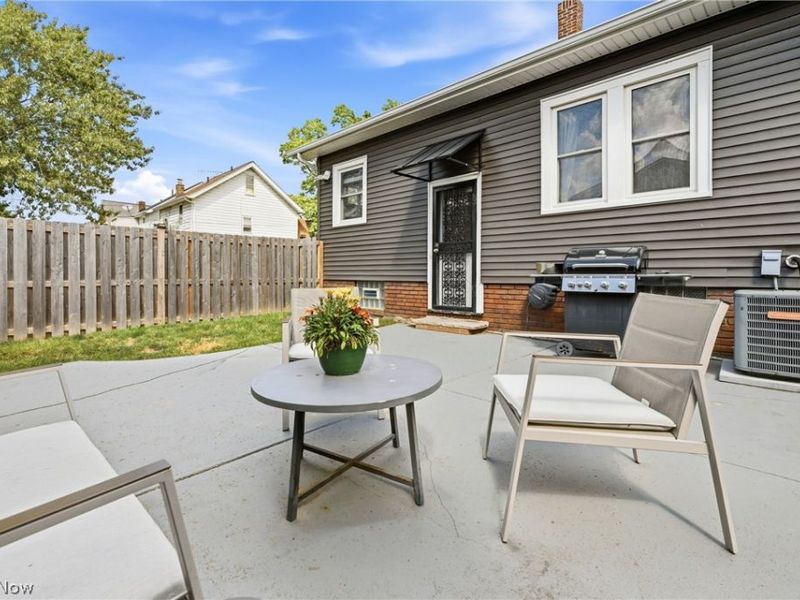 3952 W 162nd Street, Cleveland, OH 44111 Photo 17