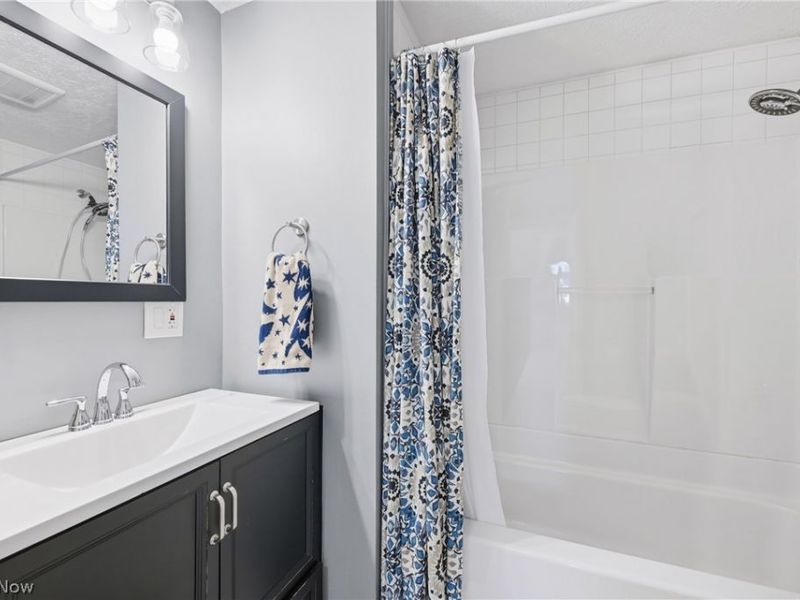 3952 W 162nd Street, Cleveland, OH 44111 Photo 33