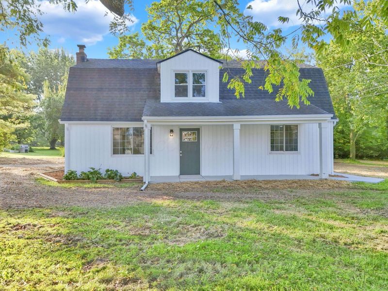 11745 Smith Road NW, Lithopolis, OH 43136 Photo 2