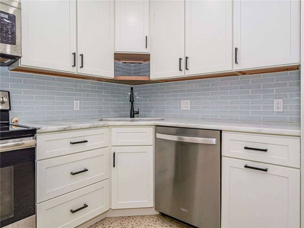 2755 6th Place, Vero Beach, FL 32968 Photo