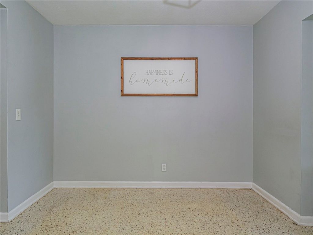 2755 6th Place, Vero Beach, FL 32968 Photo