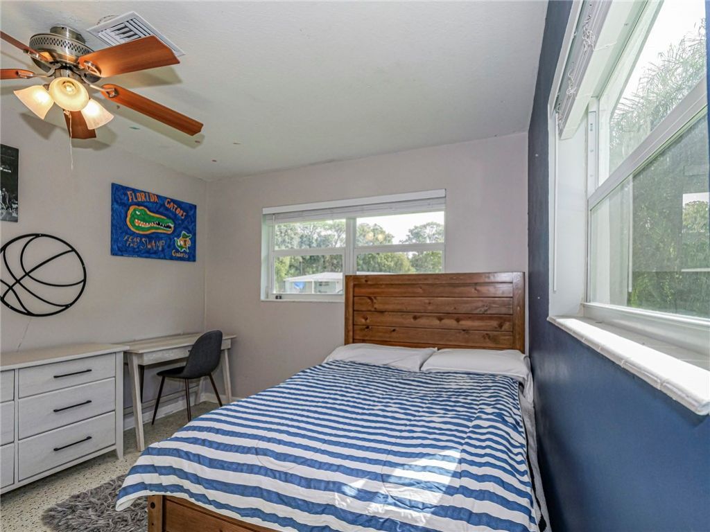 2755 6th Place, Vero Beach, FL 32968 Photo