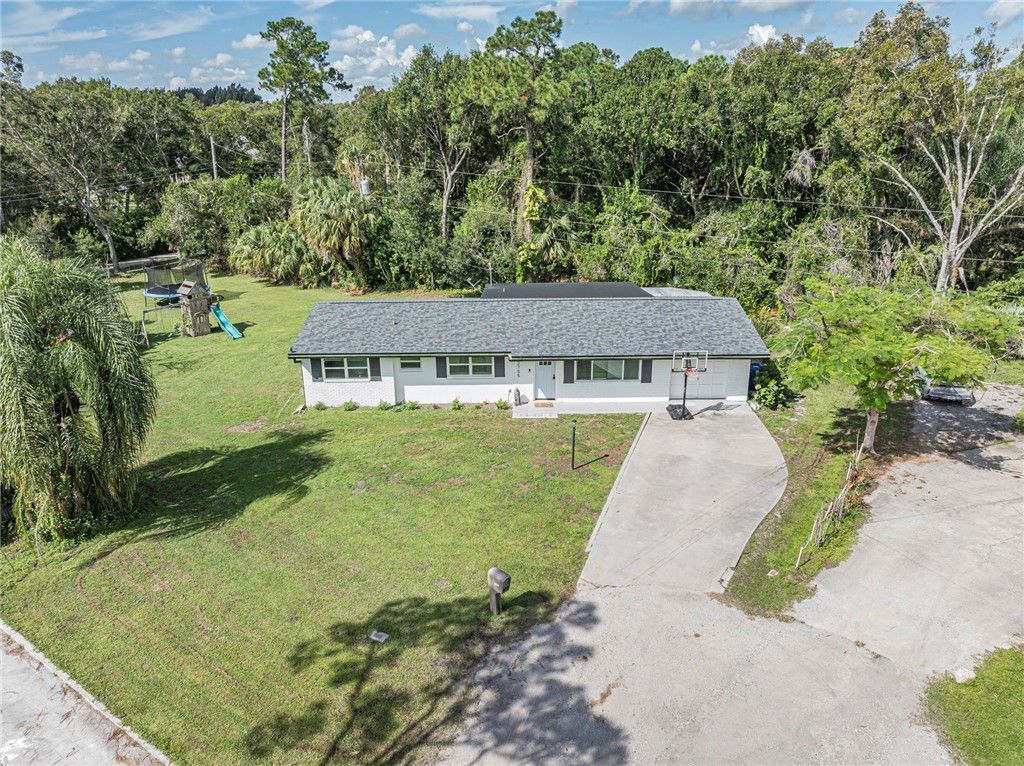 2755 6th Place, Vero Beach, FL 32968 Photo