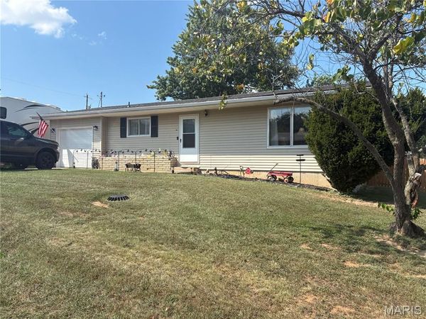 1106 W Acuff Street , Salem, MO 65560