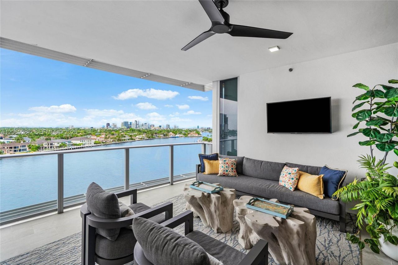 435 Bayshore Dr, Unit 703, Fort Lauderdale, FL 33304 Photo