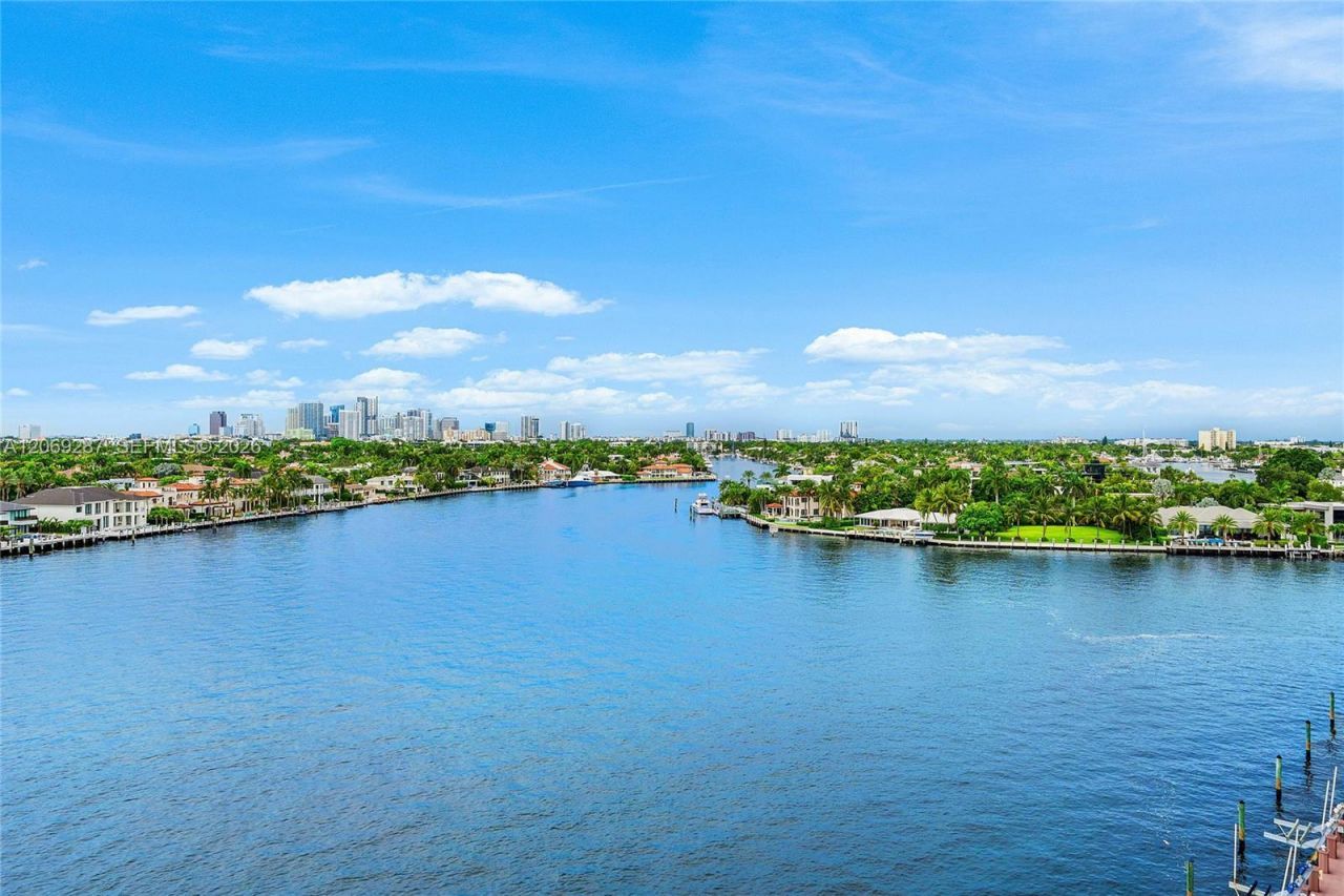 435 Bayshore Dr, Unit 703, Fort Lauderdale, FL 33304 Photo