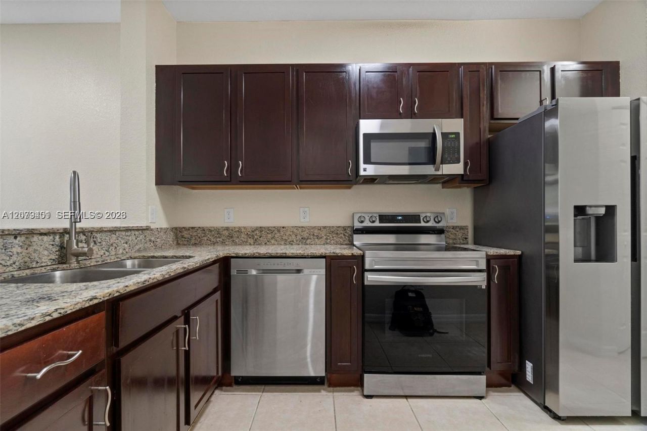 8989 SW 17th Ct , Unit 8989, Miramar, FL 33025 Photo
