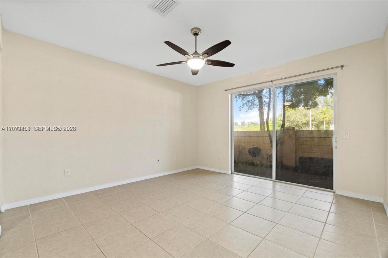 8989 SW 17th Ct , Unit 8989, Miramar, FL 33025 Photo