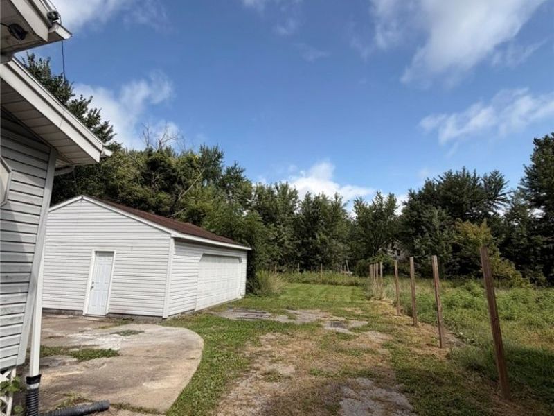 908 Palmyra Road SW, Warren, OH 44485 Photo 25