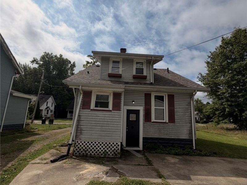 908 Palmyra Road SW, Warren, OH 44485 Photo 3