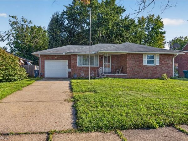2540 E 35th Street, Lorain, OH 44055