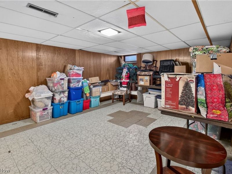 2540 E 35th Street, Lorain, OH 44055 Photo 15
