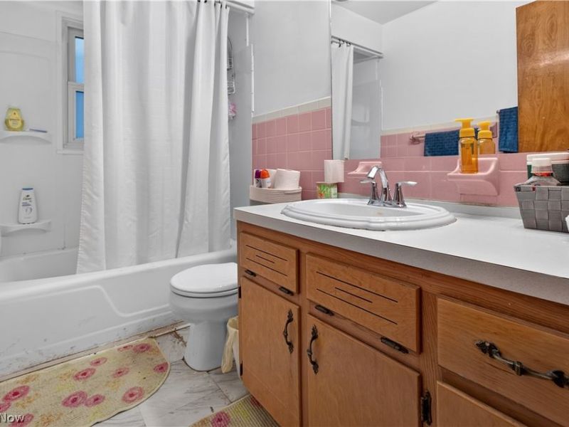 2540 E 35th Street, Lorain, OH 44055 Photo 7