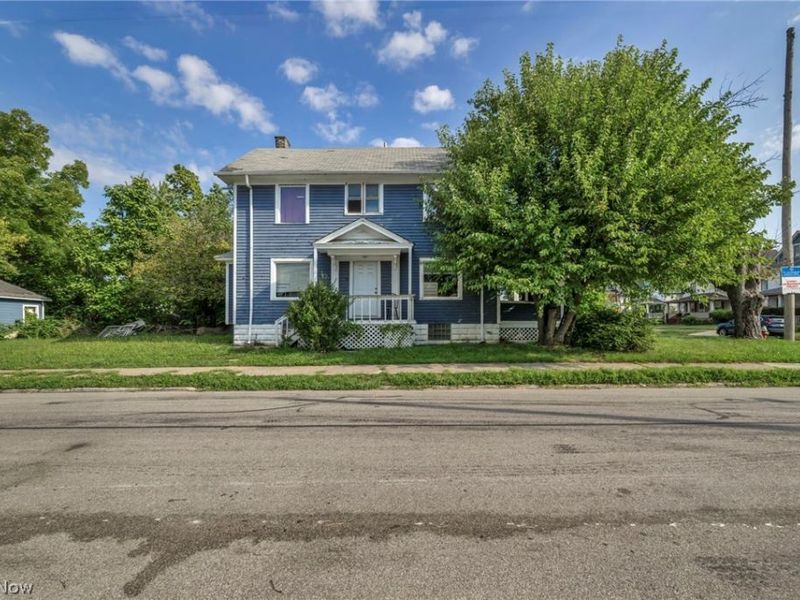 4316 E 128th Street, Cleveland, OH 44105 Photo 2