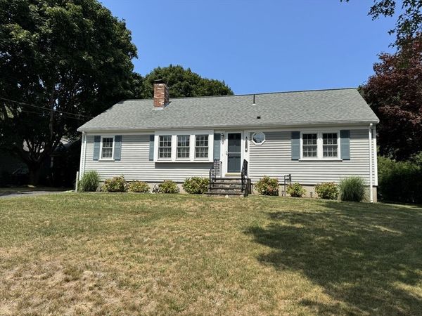 28 Cyprus Rd, Dennis, MA 02660