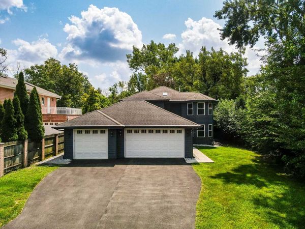 9811 W 57 Street , Countryside, IL 60525