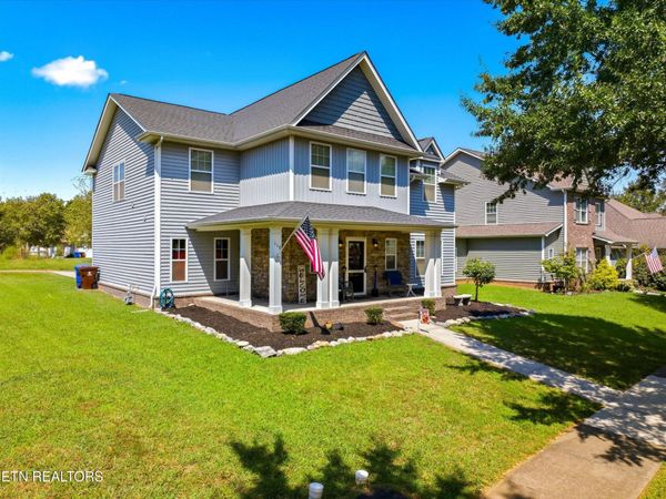 118 Fallberry St, Oak Ridge, TN 37830