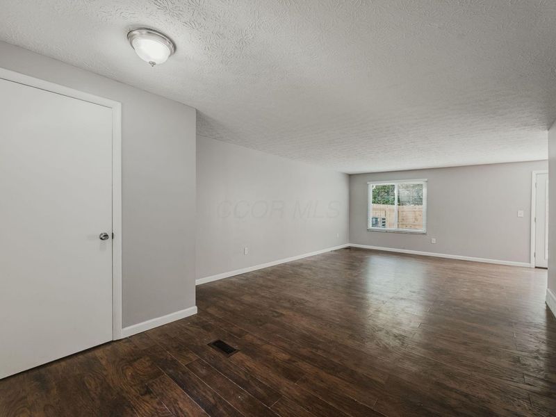 2853 Avati Drive , Unit D5, Columbus, OH 43207 Photo 11