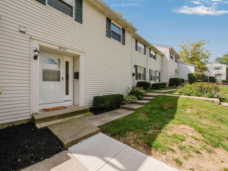 2853 Avati Drive , Unit D5, Columbus, OH 43207 Photo 3