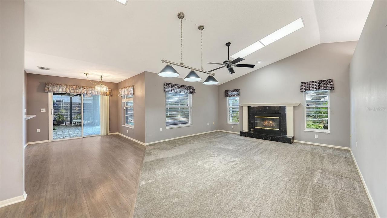 4494 Diamond Circle E, Sarasota, FL 34233 Photo