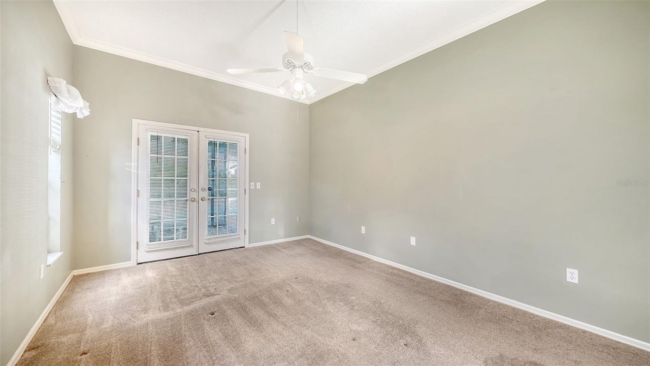 4494 Diamond Circle E, Sarasota, FL 34233 Photo