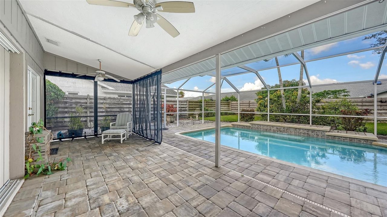 4494 Diamond Circle E, Sarasota, FL 34233 Photo