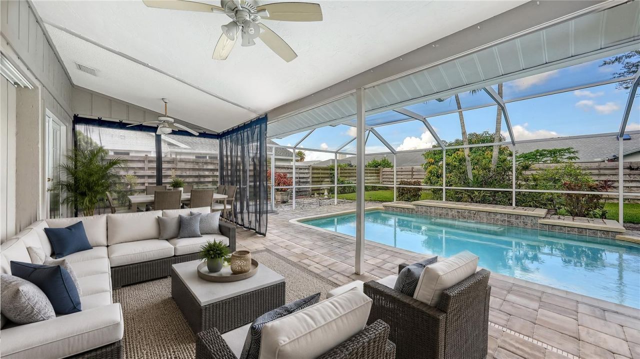 4494 Diamond Circle E, Sarasota, FL 34233 Photo