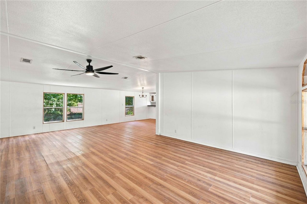 2251 SE 136th Avenue, Morriston, FL 32668 Photo