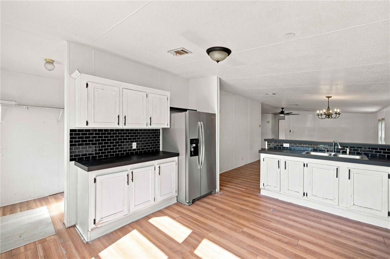 2251 SE 136th Avenue, Morriston, FL 32668 Photo