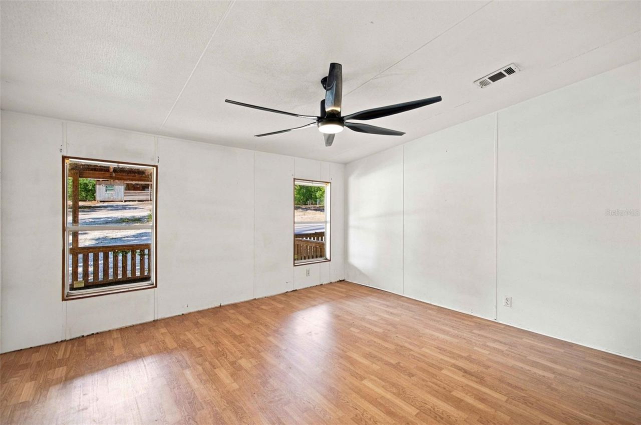 2251 SE 136th Avenue, Morriston, FL 32668 Photo