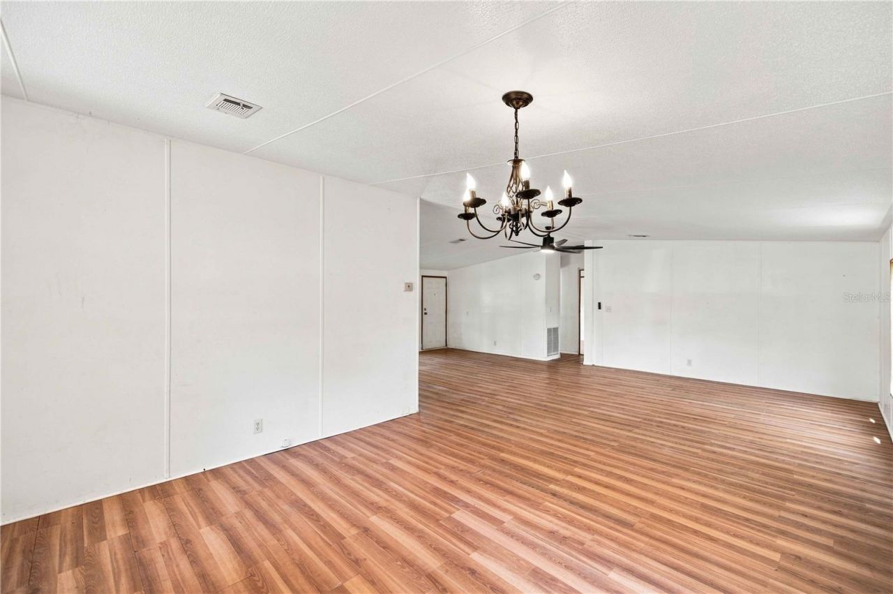 2251 SE 136th Avenue, Morriston, FL 32668 Photo