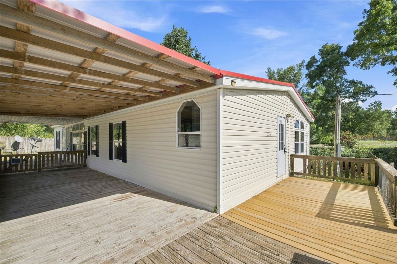 2251 SE 136th Avenue, Morriston, FL 32668 Photo