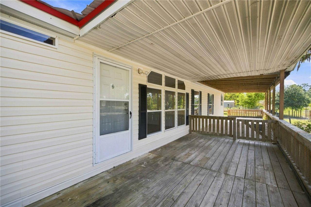 2251 SE 136th Avenue, Morriston, FL 32668 Photo